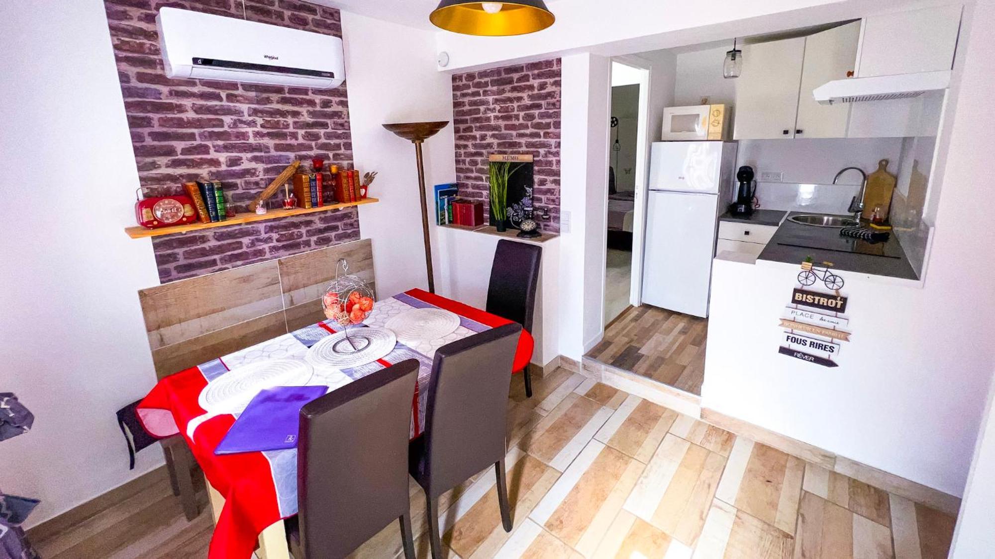 Reve D'Azur En Bord De Mer A La Nartelle Avec Piscine Dans La Residence, Terrasse, Bbq, 2 Chambres 2 Sdb Logement De 35M2 Draps Inclus Sainte-Maxime Eksteriør billede